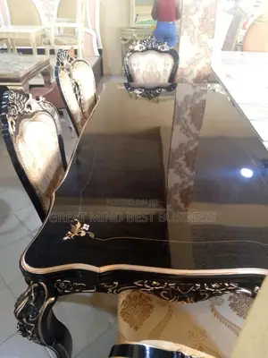 Royal Golden Dining by 8 Seaters