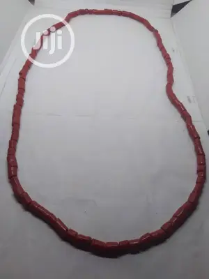 Iyun Ceremonial Bead Neck Piece and Bracelet
