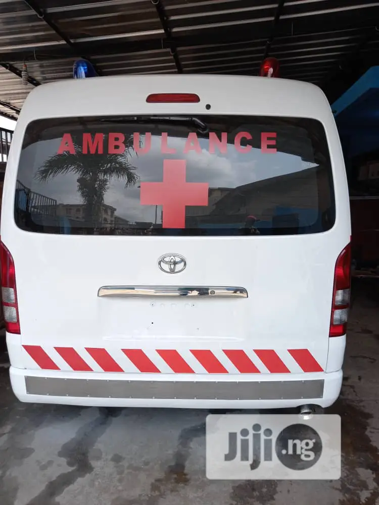 Toyota HiAce 2014