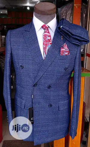 New Arrivals Double Breasted Men's Suit