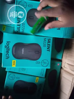 Logitech Wireless Mouse M220
