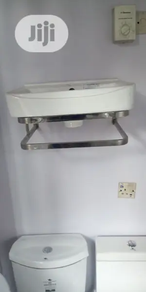 Cabinet Hanging Basin