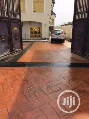 Concrete Stamp Floor