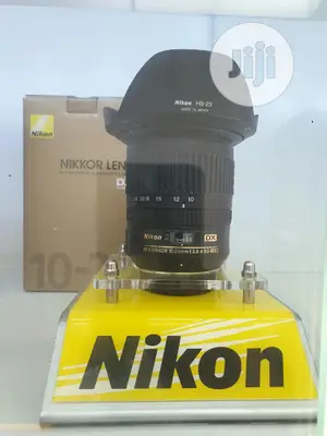 Nikon AF-S DX NIKKOR 10-24mm F/3.5-4.5G ED Zoom Lens