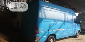 Mercedes-Benz Sprinter 2005