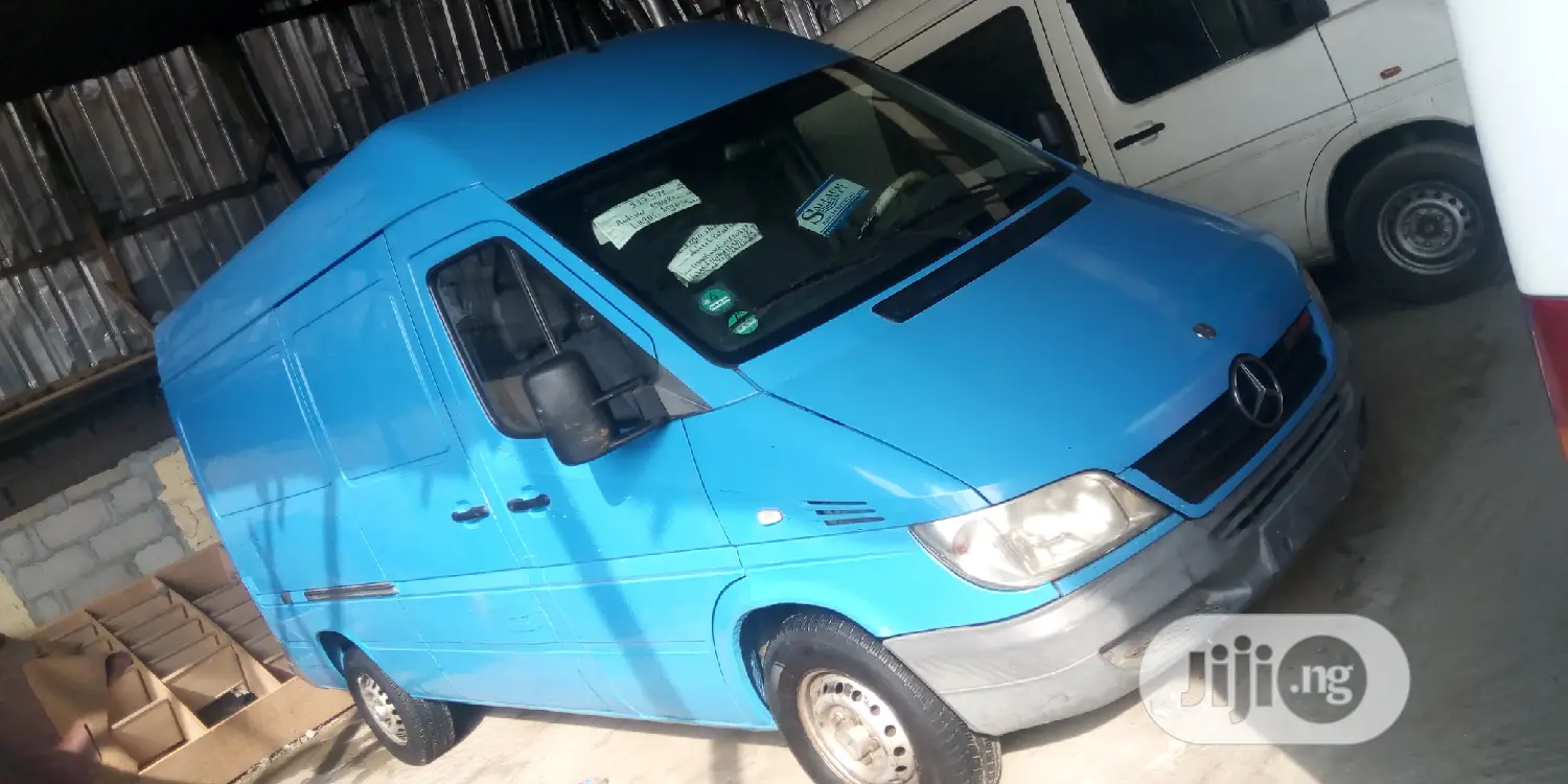 Mercedes-Benz Sprinter 2005