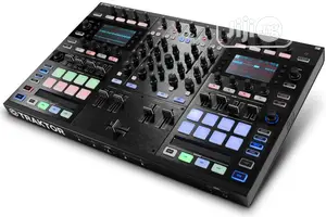 Native Instrument Traktor Kontrol S8