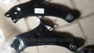 Lower Arm for Toyota Highlander 2009 to 2013