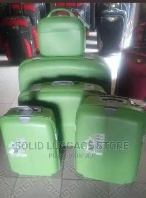 Universal Luggage Box