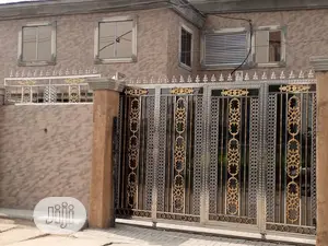 Stainless Gate