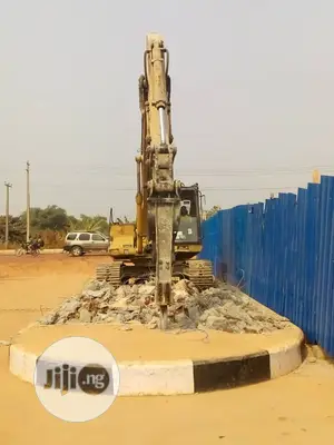 Hydraulic Jackhammer For Hire (Excavator-mounted)- Heaviduty