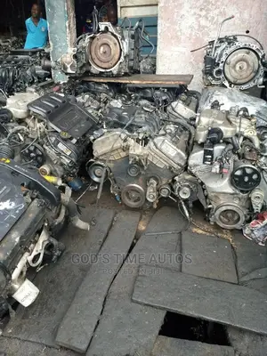 Mazda MPV 04/05 Model
