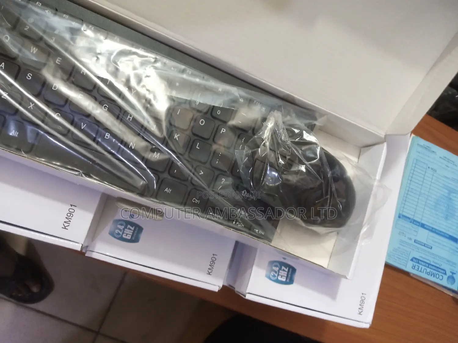 Wireless Keyboard With Mouse