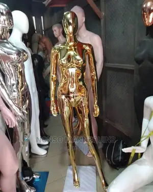 Size 8 Female Gold Chrome Mannequins With Small Breast