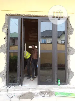Aluminium Swing Door (Double Door