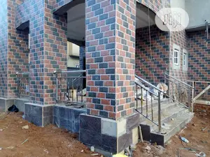 Stainless Handrail With Design Pipes