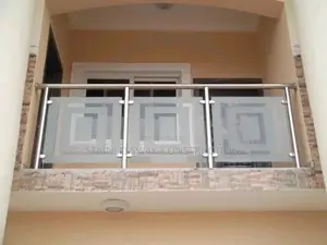 Glass With Burder Line