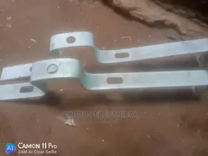 Insulator Hanger