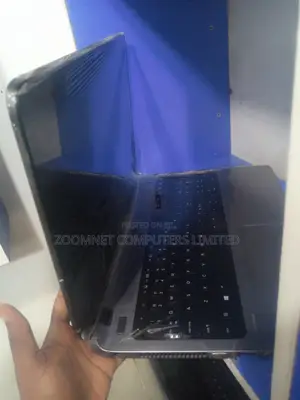 Laptop HP Pavilion 15 4GB Intel Core i3 HDD 500GB