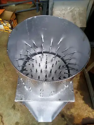 Chicken Defeathering Machine