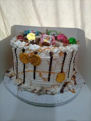 Birthday Cake Whitish Golden Cakes Different Designs
