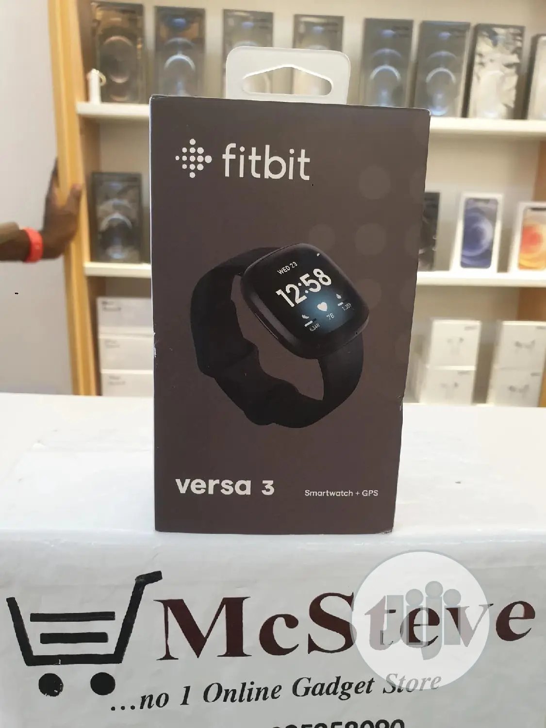 Fitbit Versa 3 Smartwatch + GPS