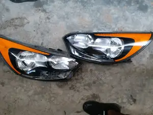 Kia Rio Hatchback Headlights