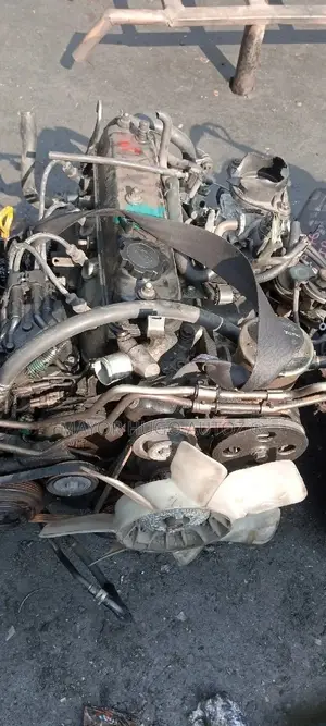 Toyota Hiace 4y Engine.