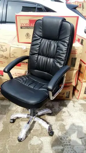 Executive Office Chair(9928 Model)
