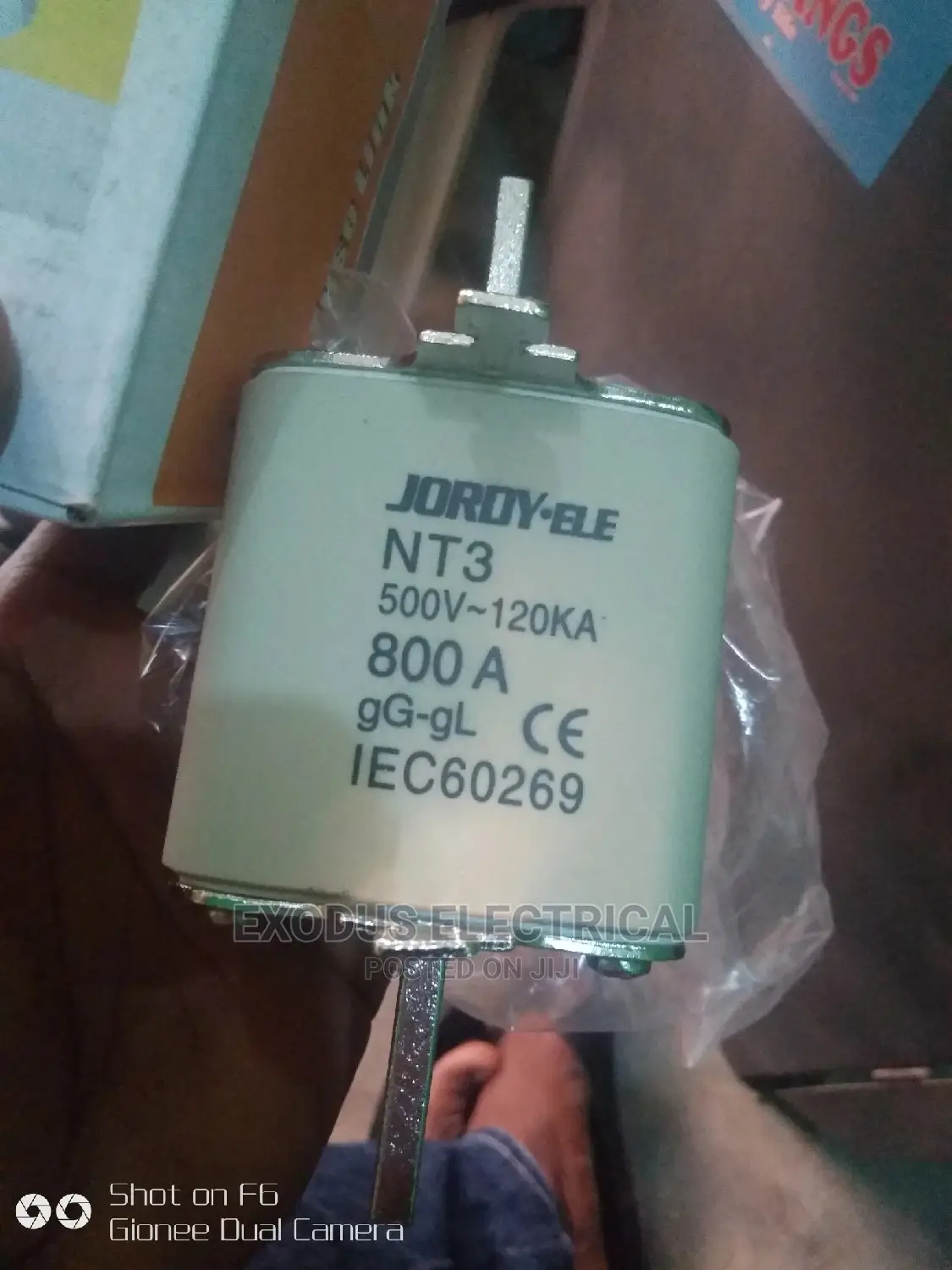 Fuse 800 Amps
