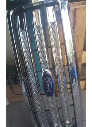 Ford F-150 2010-2013 Model Front Grille