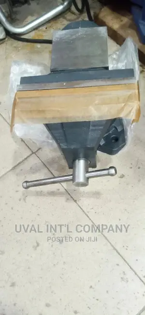 Bench Vice 6"