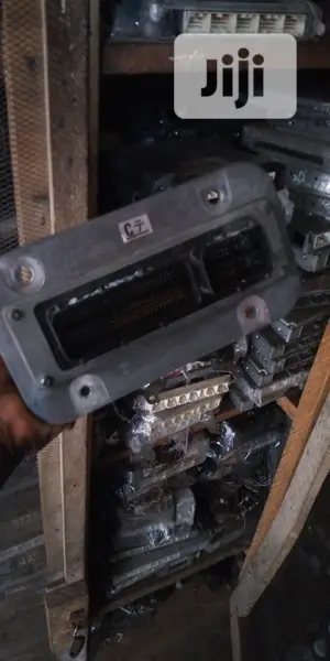 Land Cruiser V8 Brain Box 2008/2010 Model