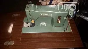 Domestic Straight Sewing Macjine With Box Pedal