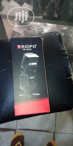 Triopo Flash Light