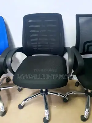 Ergonomic Swivel Office Chair
