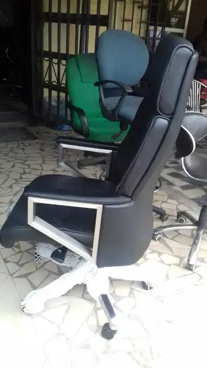 Super Executive Chair