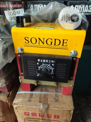 250amps Arc Welding Machine