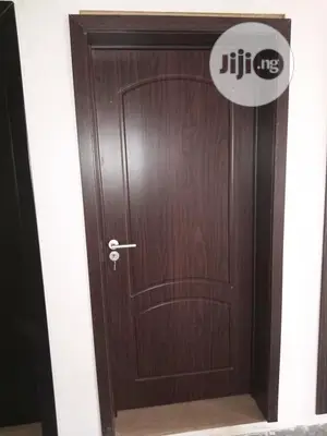 High Quality Wooden Interiors Door