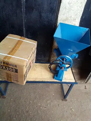 Industrial Grinding Machine Both Wet and Dry 6.5ph.