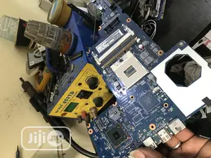 Laptop Repair Solution