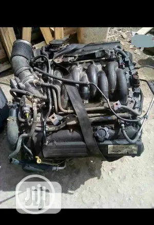 Complete Engine for Range Rover Tokunbo.