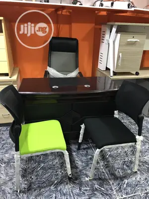 120cm Table and Chairs