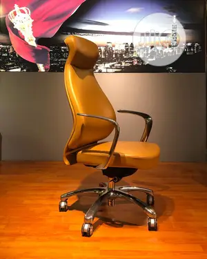 Quality Executive Ergonomic Leather Office Chair.