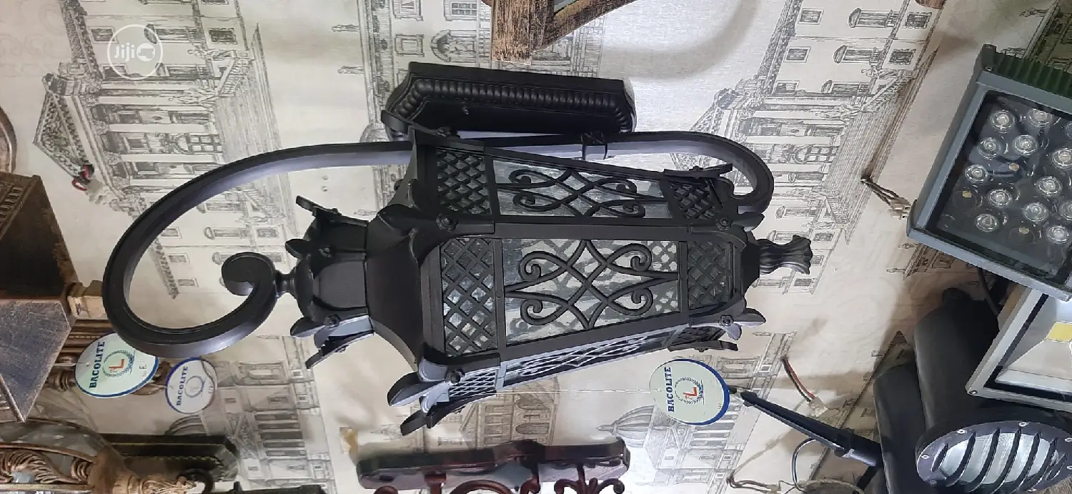 Big Gate Lamp