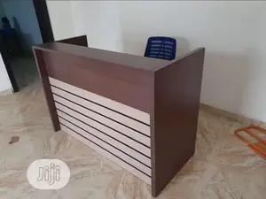 140cm Reception Desk