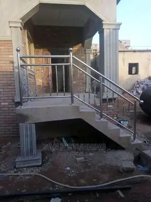 Handrail With Design Pipe