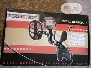 Teknetics T2 Metal Dectector. Waterproof Biaxial Coil Syst