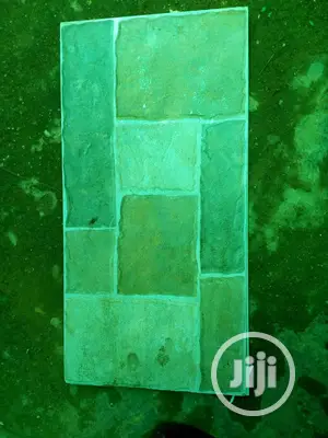 30*60 High Quality China Crack Wall