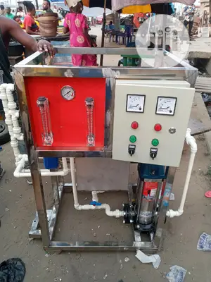 1000 Litres Per Hour Tank Osmosis Machines R O Water Treatm